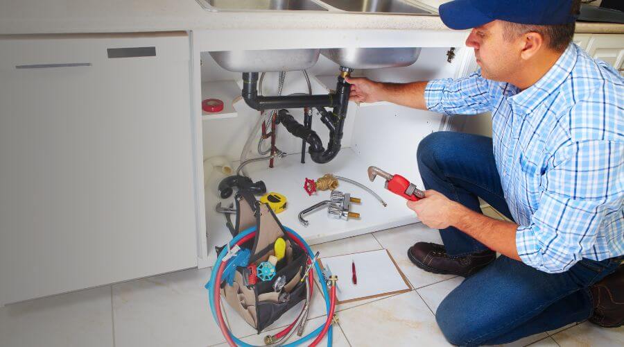 Local annual plumbing maintenance in Dora, NM